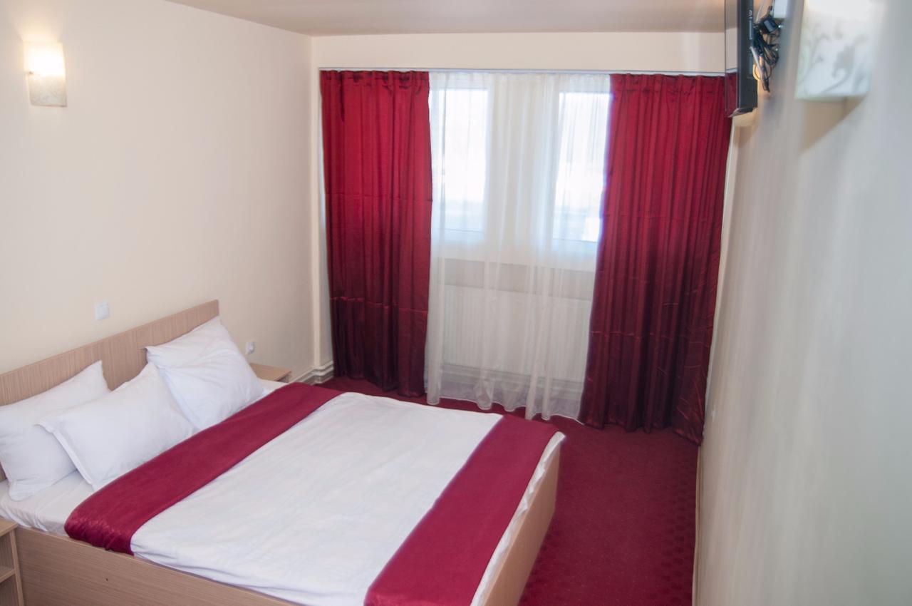 Dumbrava Minunata Braşov Buitenkant foto